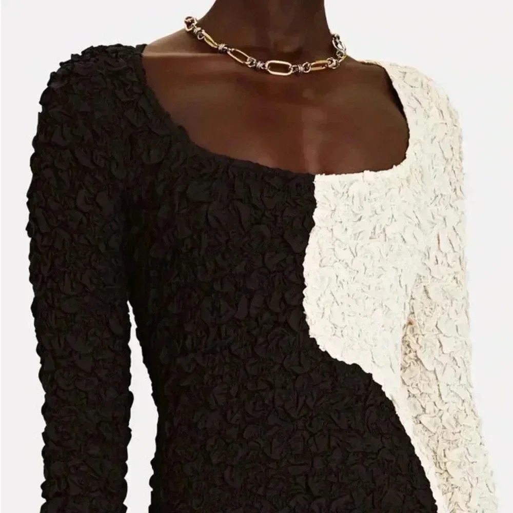 Mara Hoffman Black and White Colorblock Textured Long Sleeve Dress - Picture 8 of 8